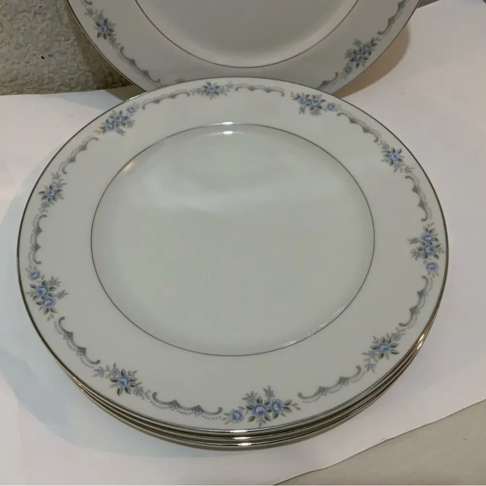 TWO Style House  anniversary dinner plates 101/2” Fine china G26